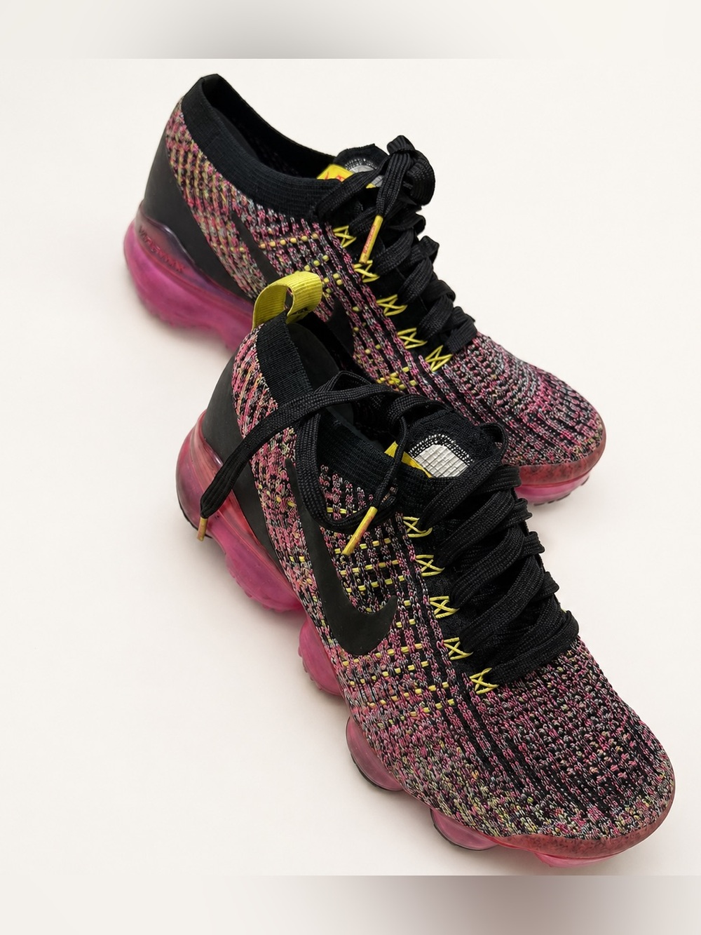 Nike Air VaporMax Flyknit 3 Black Pink Blast